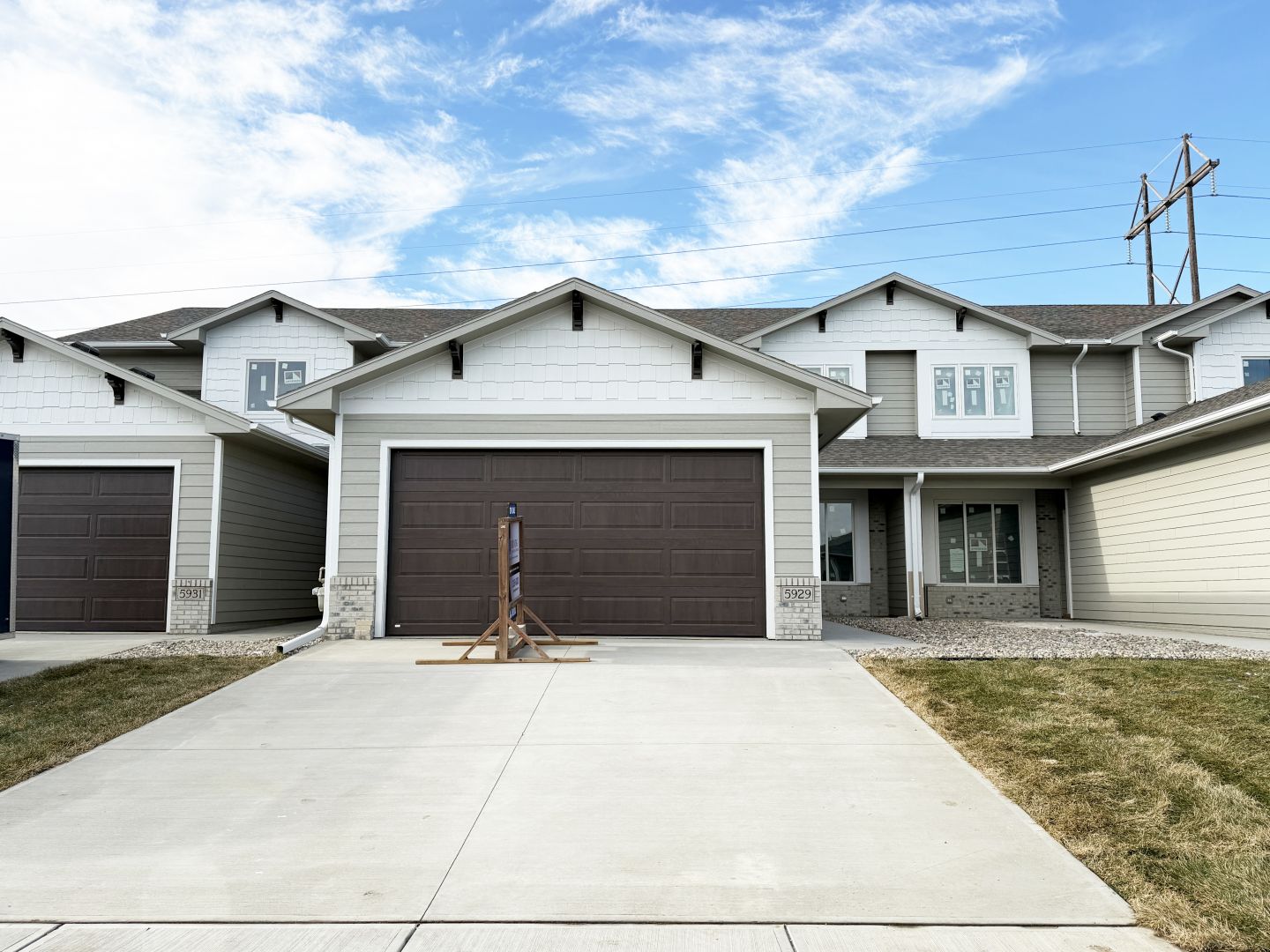 5929 S. Spirea Ave
