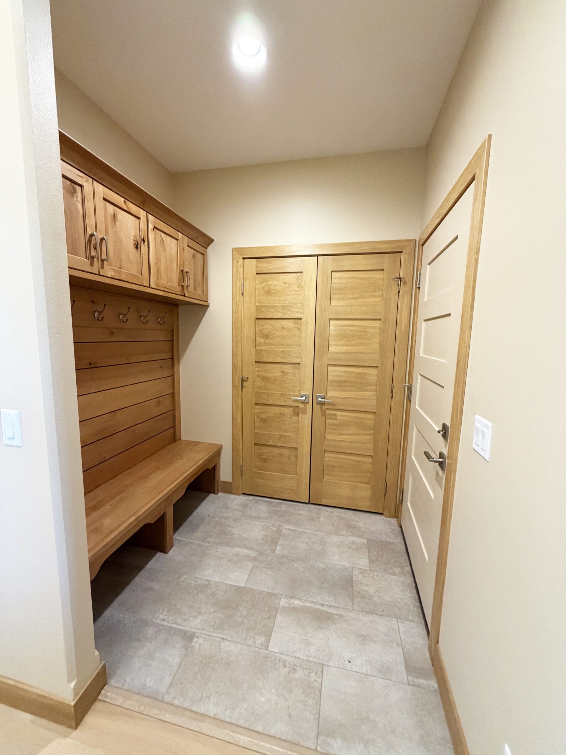 7101 E. Copper Stone Cir