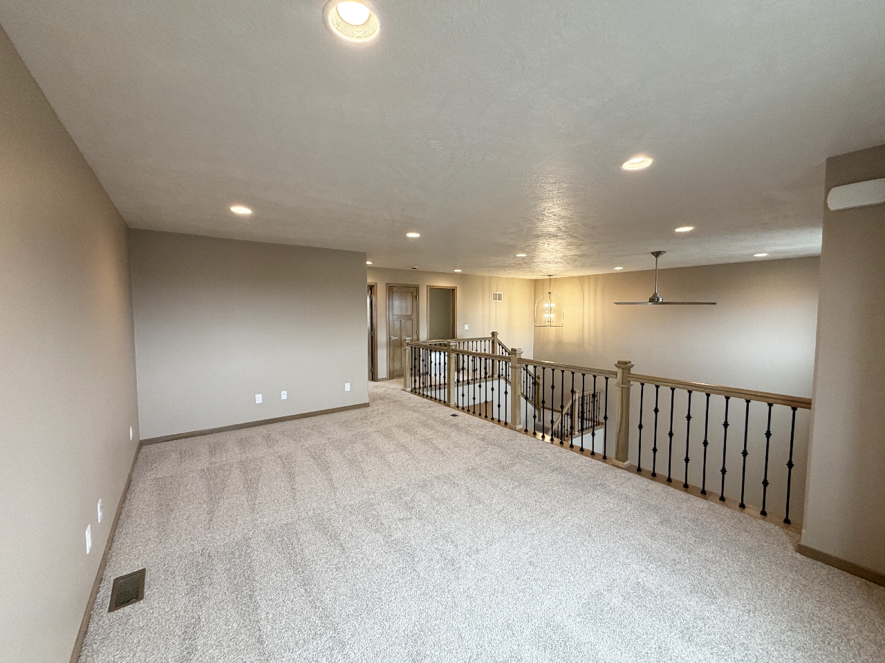 5929 S. Spirea Ave