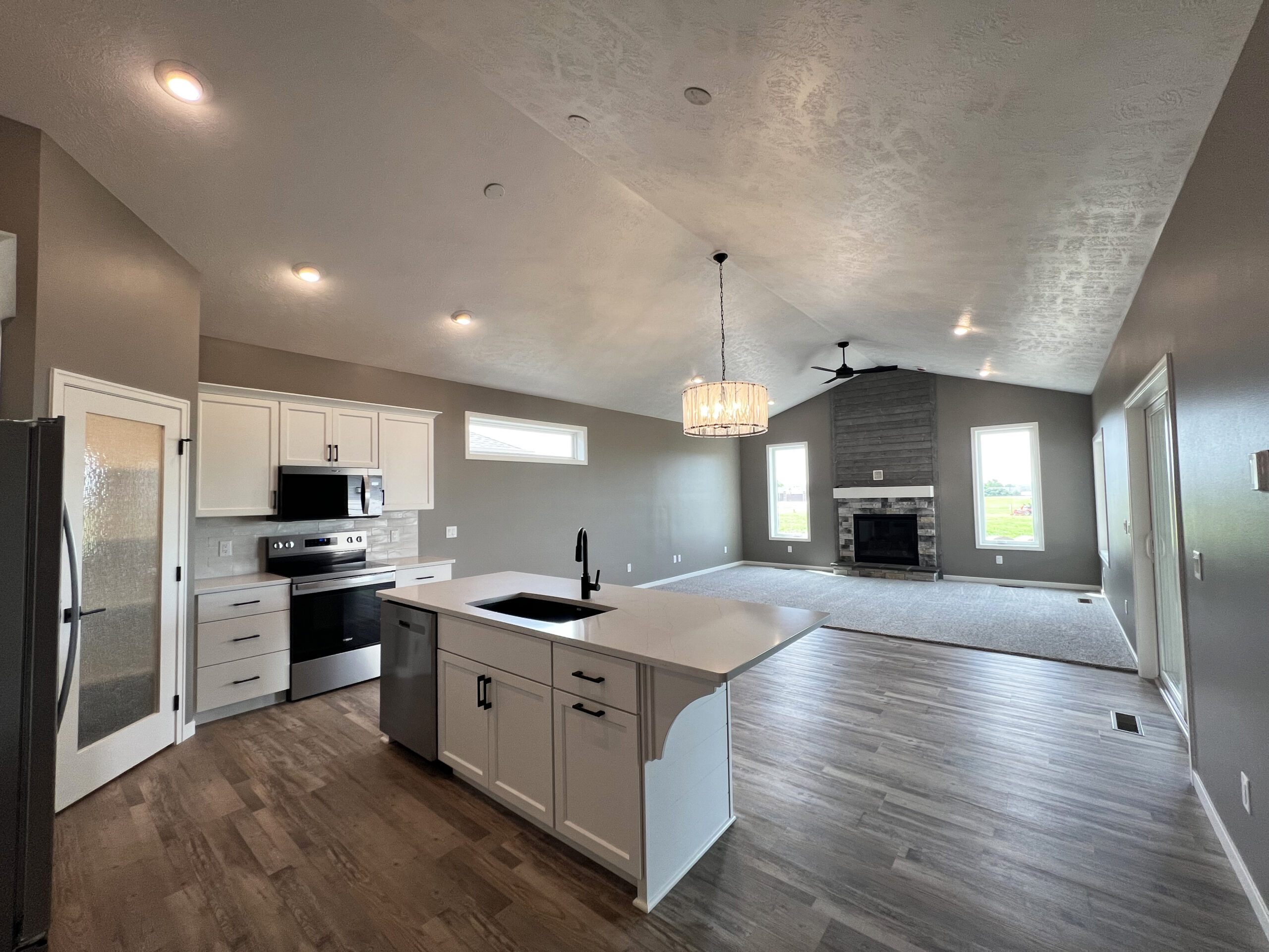 8105 W. 24th Street