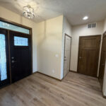 5921 S. Huntwood Ave