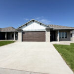 5913 S. Huntwood Ave