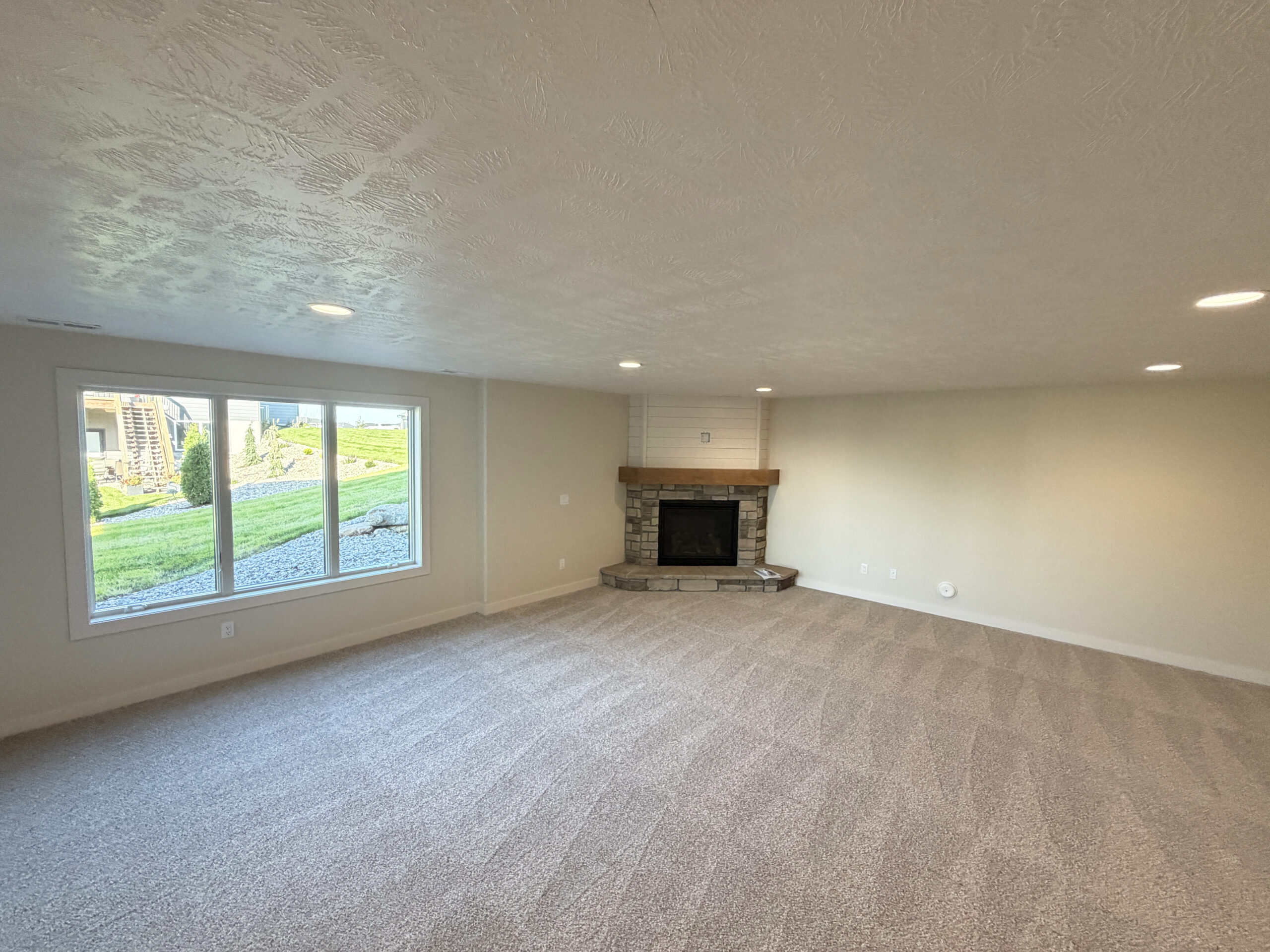 2801 S. Maplewood Ave
