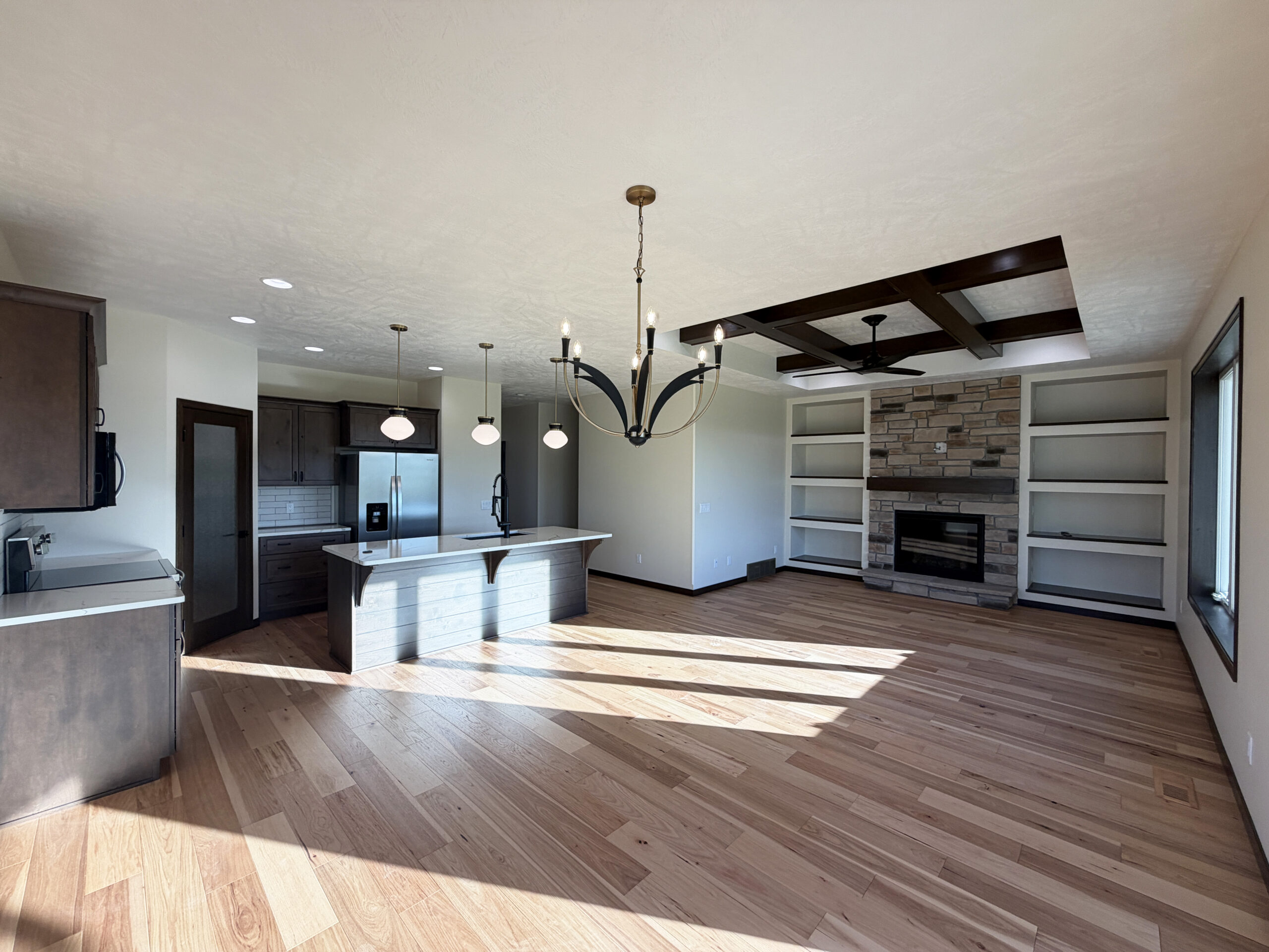 5901 S. Huntwood Ave